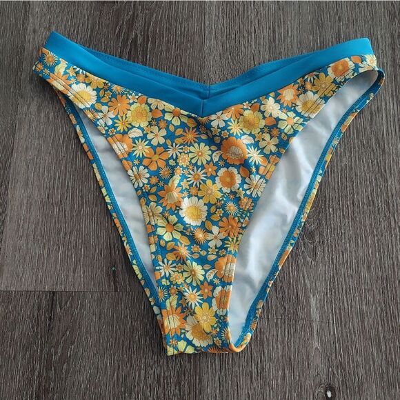 Floral Bikini Set with Blue Trim - Small - Picture 2 of 5